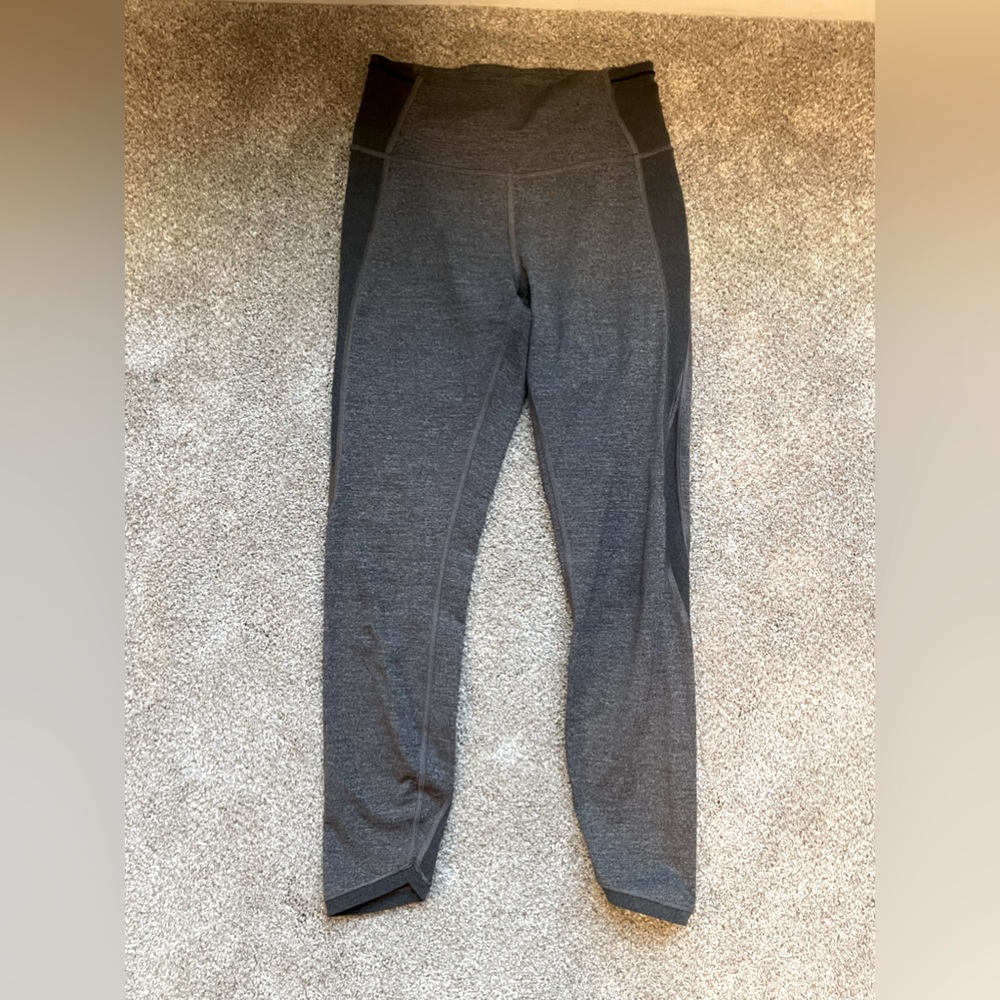 Grey with side detail Lululemon leggings size 6